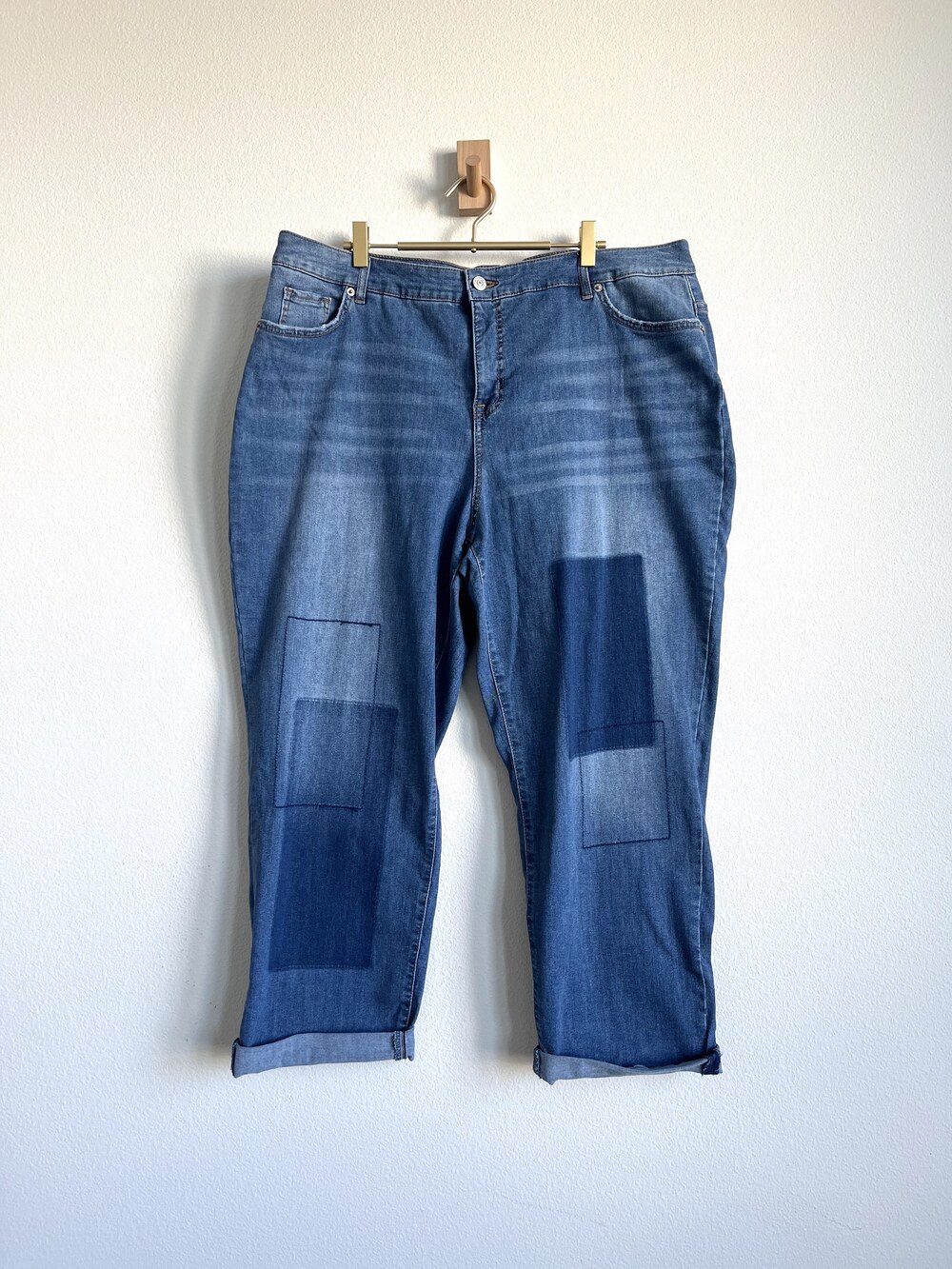 LOGO Lori Goldstein Shadow Patch Boyfriend Jeans 18W Medium Wash Crop Stretch